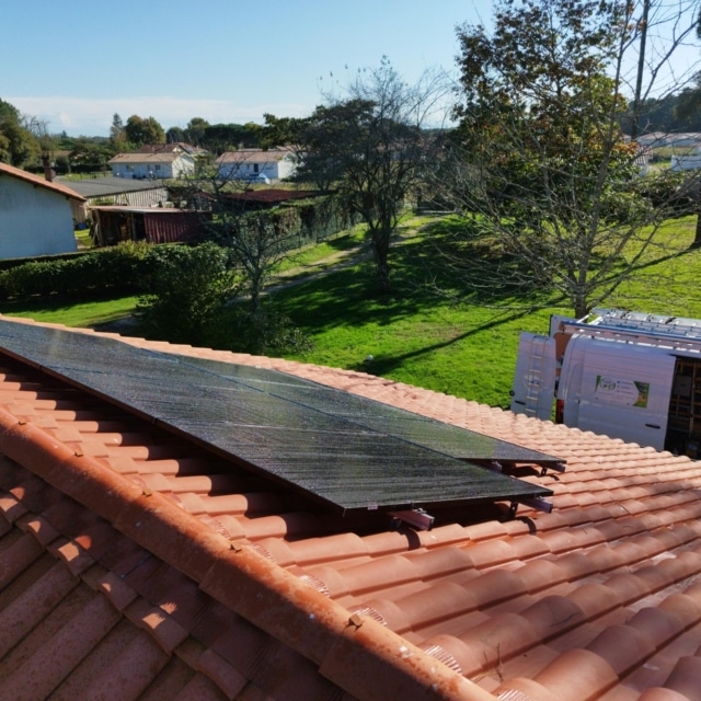 installation panneaux photovoltaïques à pontonx landes 4